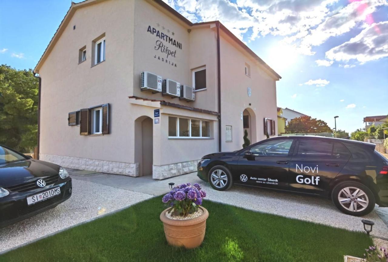 Apartmani Rispet Sibenik Ngoại thất bức ảnh