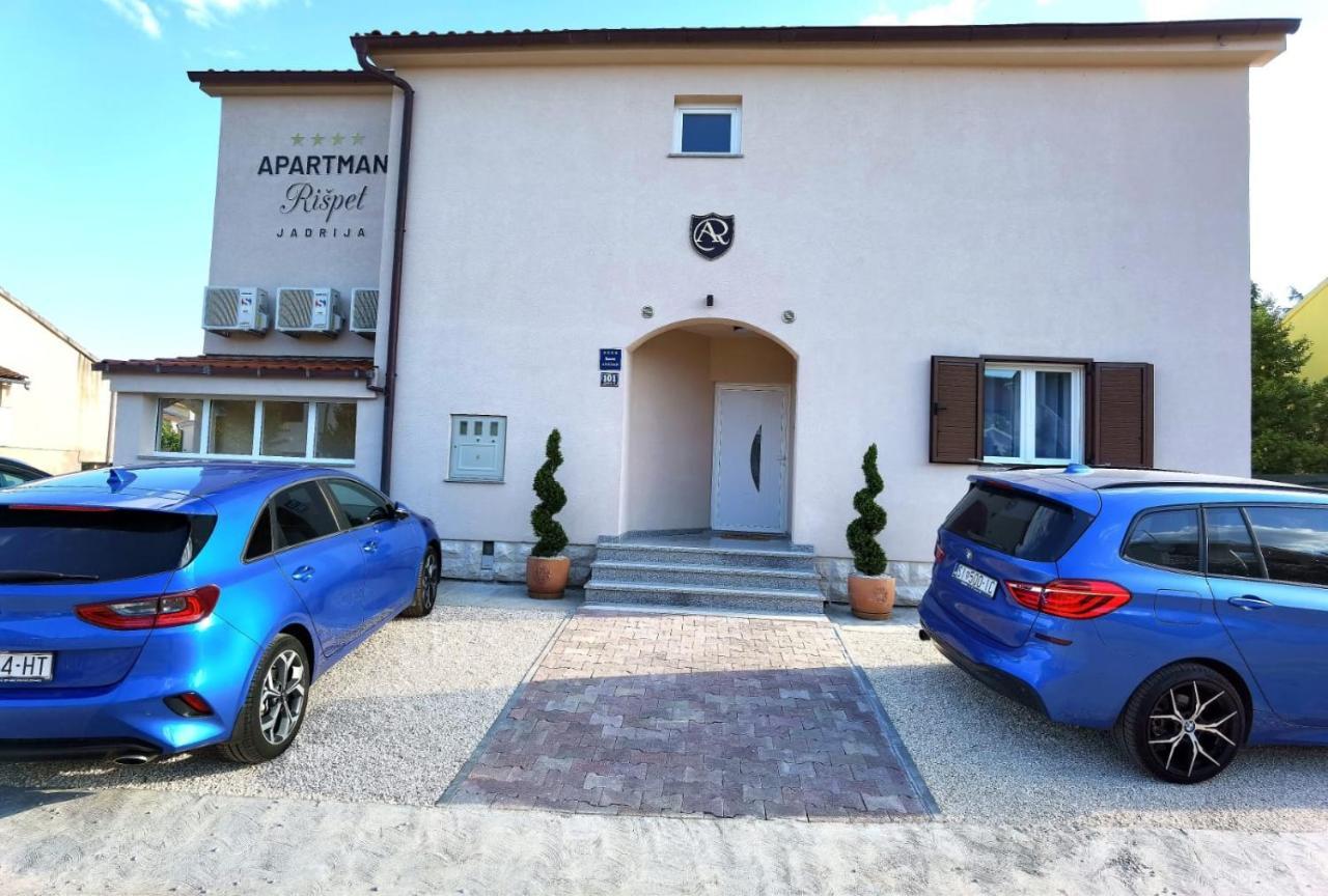Apartmani Rispet Sibenik Ngoại thất bức ảnh