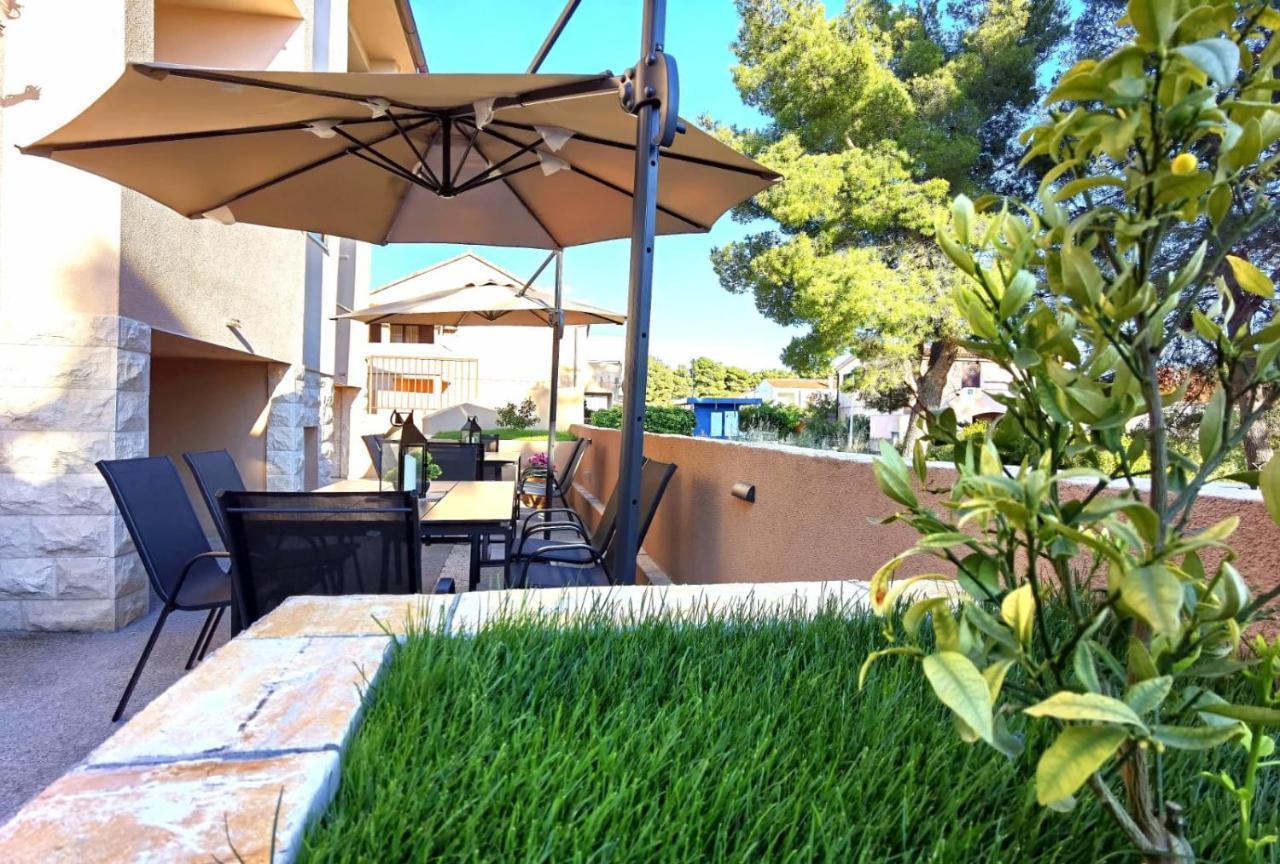 Apartmani Rispet Sibenik Ngoại thất bức ảnh